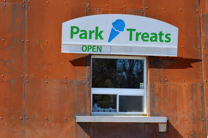 Here is a reason to celebrate.  Park Treats is open for the season. I'll have to try it out soon but today I'm here to try out the new burger that is on the menu at the Park Cafe. 